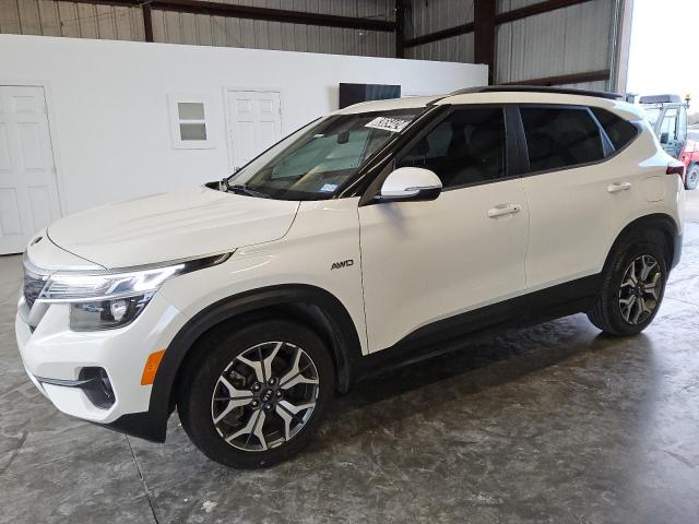  Salvage Kia Seltos