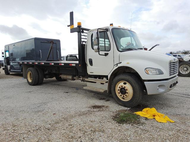  Salvage Freightliner M2 106 Med