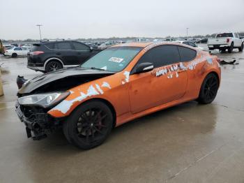  Salvage Hyundai Genesis