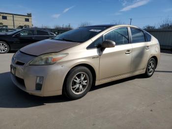  Salvage Toyota Prius