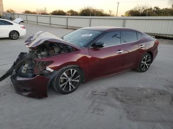  Salvage Nissan Maxima