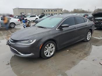  Salvage Chrysler 200