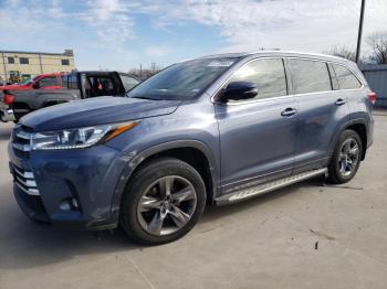  Salvage Toyota Highlander