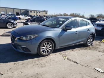  Salvage Mazda 3