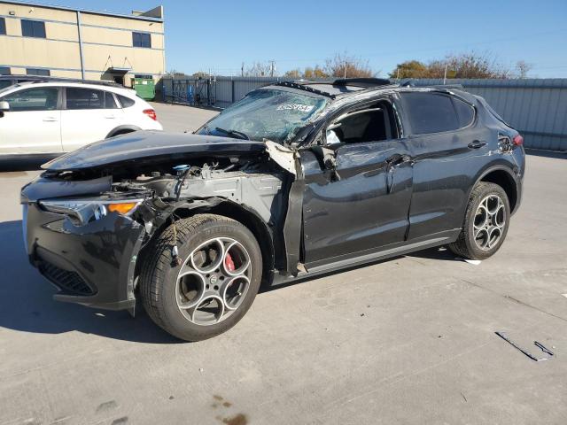  Salvage Alfa Romeo Stelvio