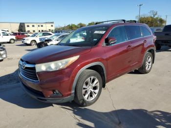  Salvage Toyota Highlander