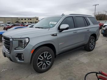  Salvage GMC Yukon