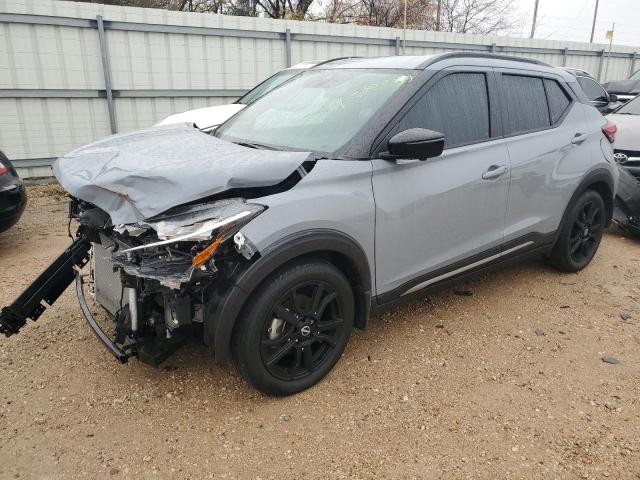  Salvage Nissan Kicks