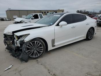  Salvage Kia Stinger