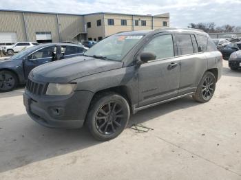  Salvage Jeep Compass