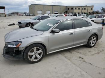  Salvage Volkswagen Passat