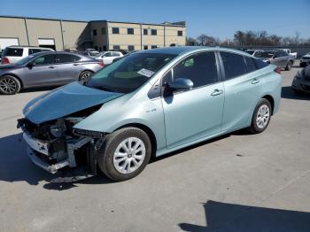  Salvage Toyota Prius