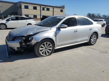  Salvage Volkswagen Passat