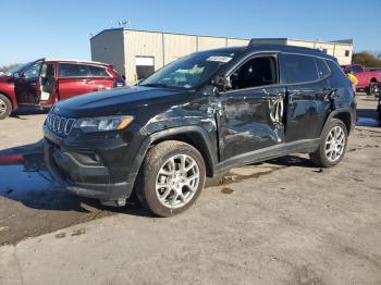  Salvage Jeep Compass