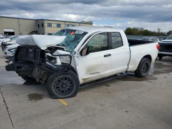  Salvage Toyota Tundra