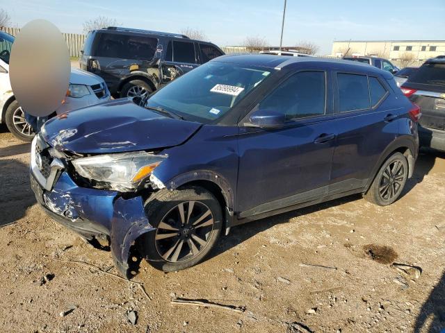  Salvage Nissan Kicks