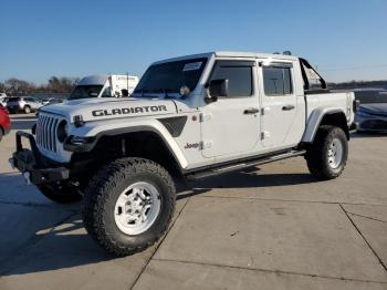  Salvage Jeep Gladiator