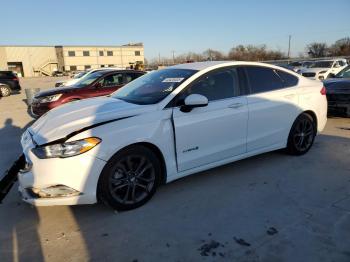  Salvage Ford Fusion