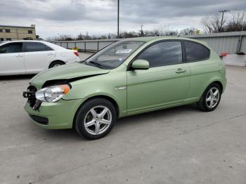  Salvage Hyundai ACCENT