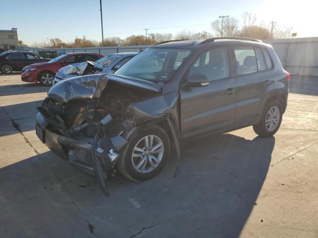  Salvage Volkswagen Tiguan