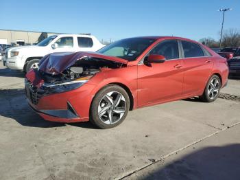  Salvage Hyundai ELANTRA