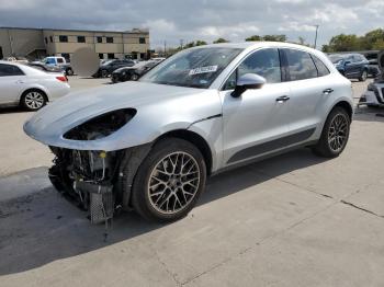  Salvage Porsche Macan