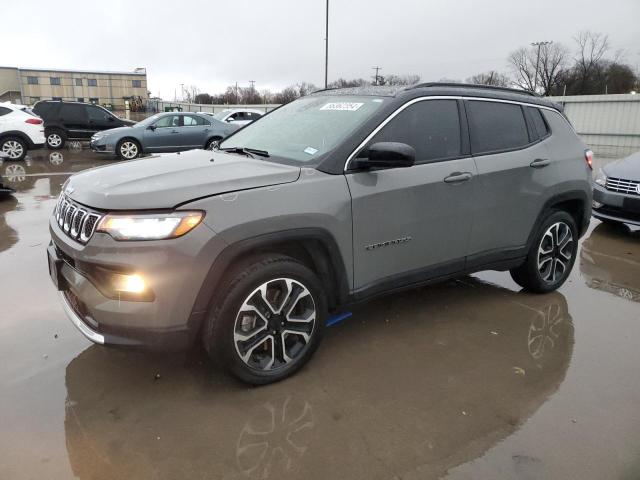  Salvage Jeep Compass