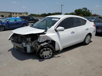  Salvage Nissan Versa