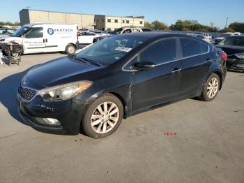  Salvage Kia Forte