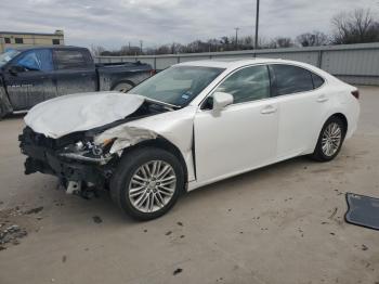  Salvage Lexus Es