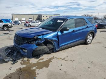  Salvage Ford Explorer