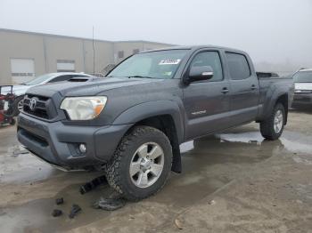  Salvage Toyota Tacoma