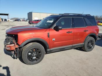  Salvage Ford Bronco