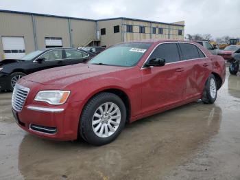  Salvage Chrysler 300