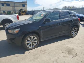  Salvage Mitsubishi Outlander