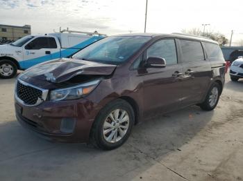  Salvage Kia Sedona