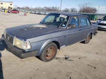  Salvage Volvo 240 Base