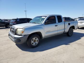  Salvage Toyota Tacoma