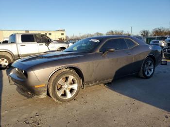  Salvage Dodge Challenger