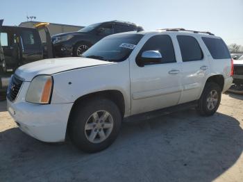  Salvage GMC Yukon