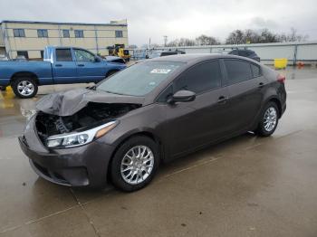  Salvage Kia Forte