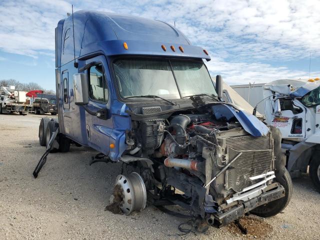  Salvage Freightliner Cascadia 1