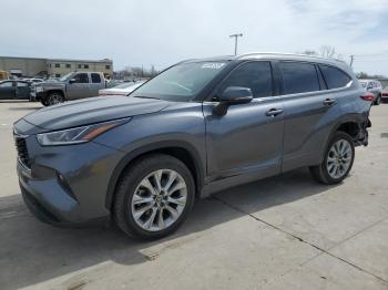  Salvage Toyota Highlander