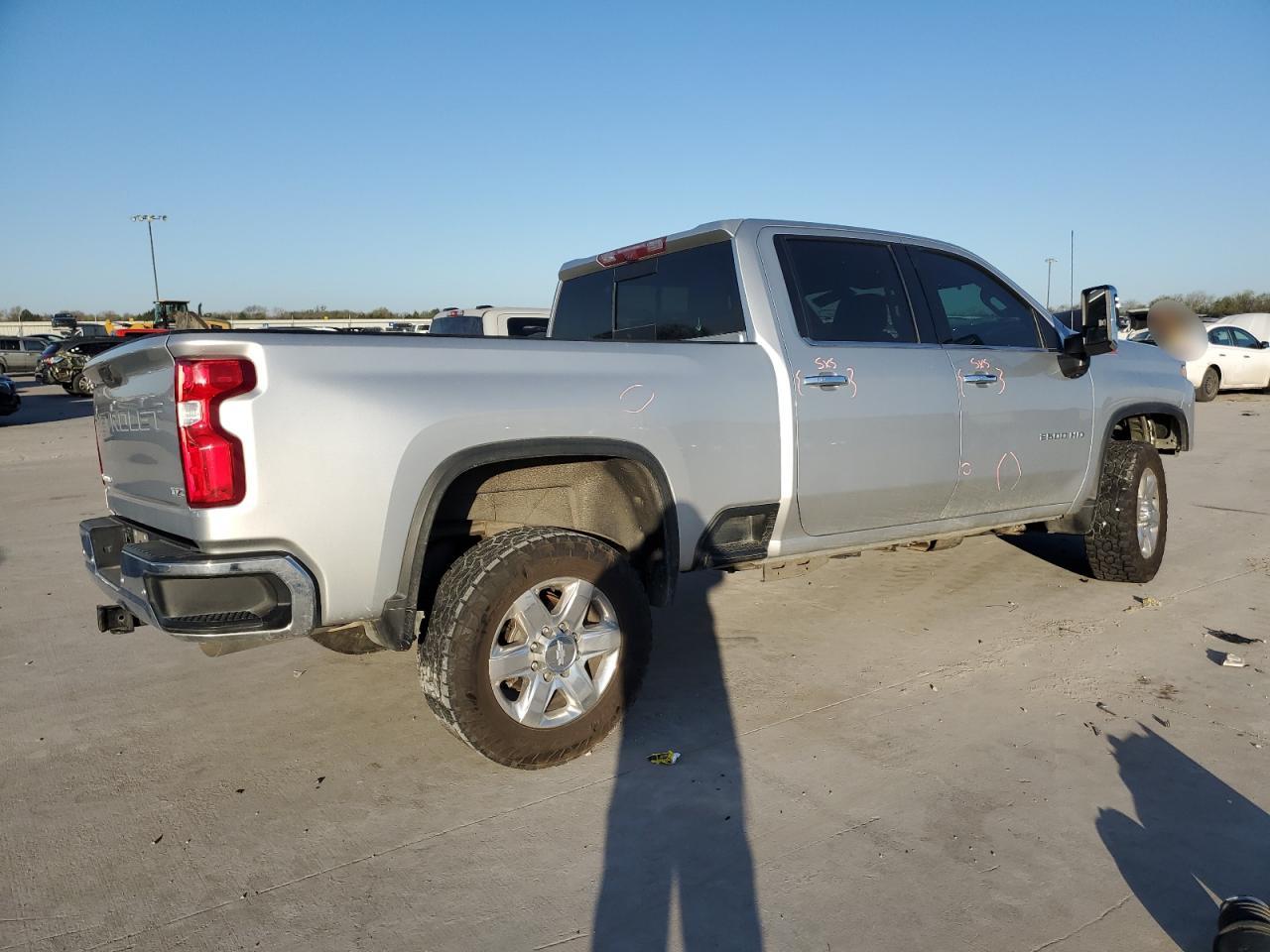 Chevrolet Silverado K2500 Heavy Duty Ltz Image 5