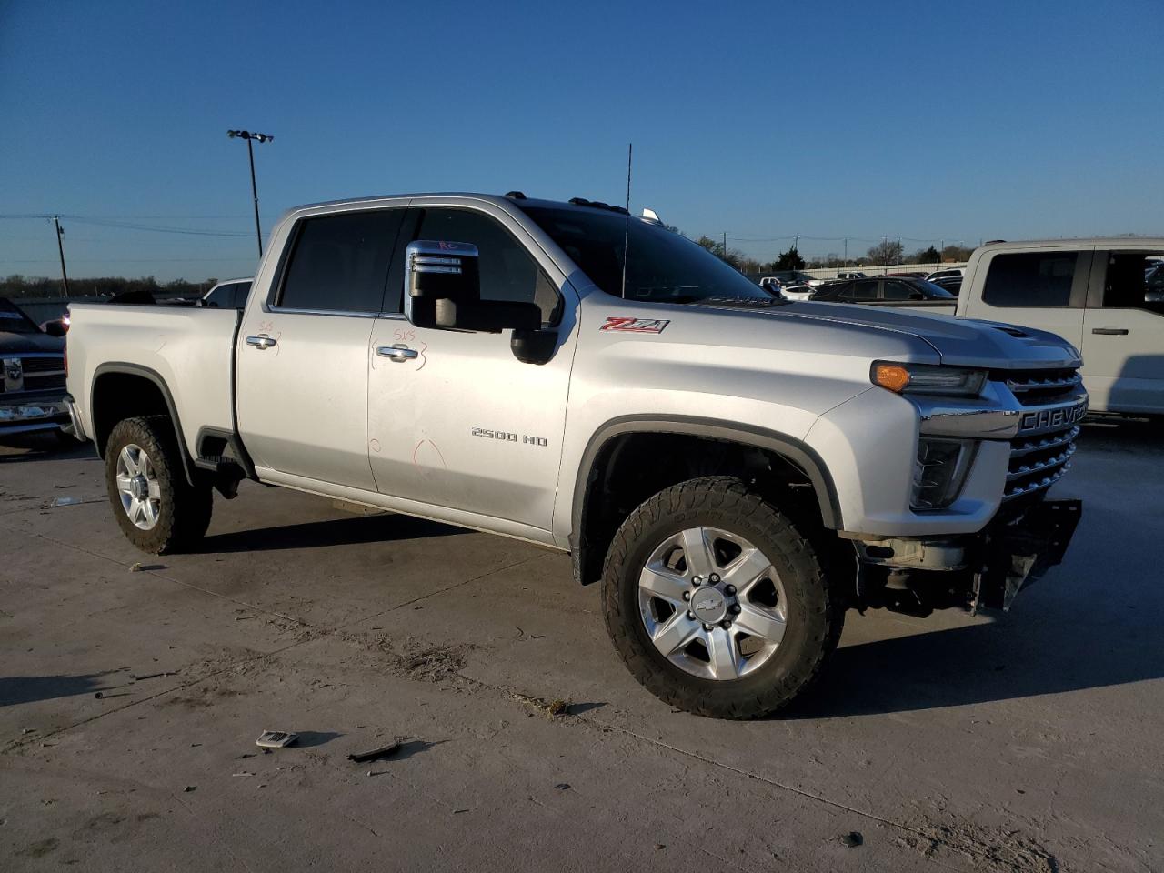 Chevrolet Silverado K2500 Heavy Duty Ltz Image 2