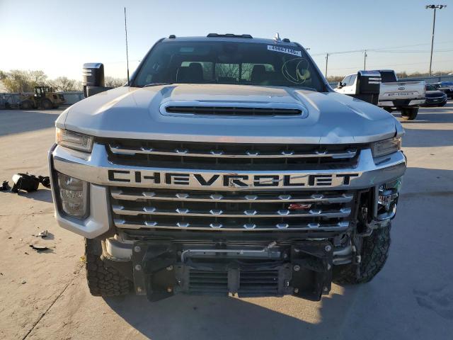 Chevrolet Silverado K2500 Heavy Duty Ltz Image 3