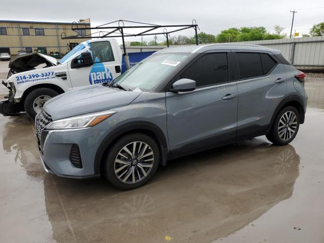  Salvage Nissan Kicks