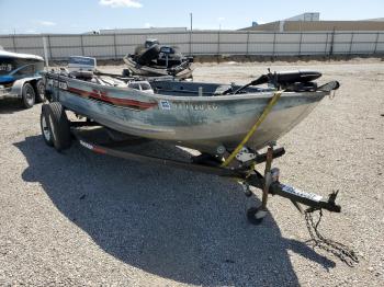  Salvage Bass Tracker