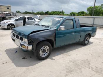  Salvage Nissan Titan