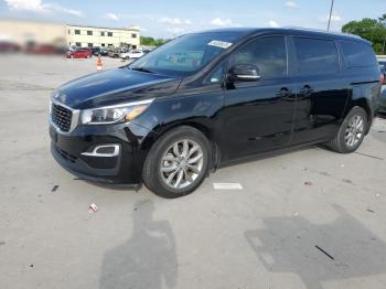  Salvage Kia Sedona